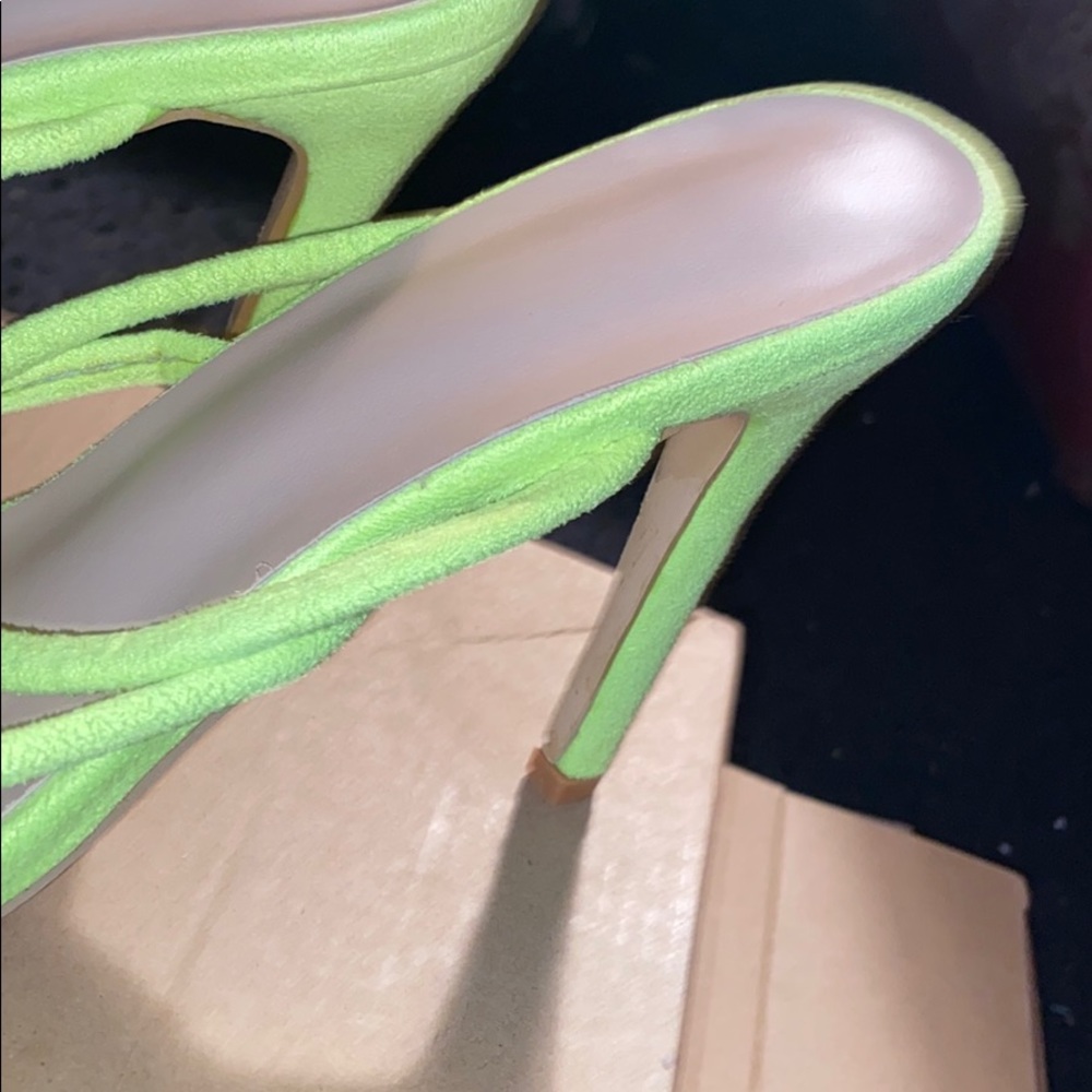 Shoes - Picture 3 of 3